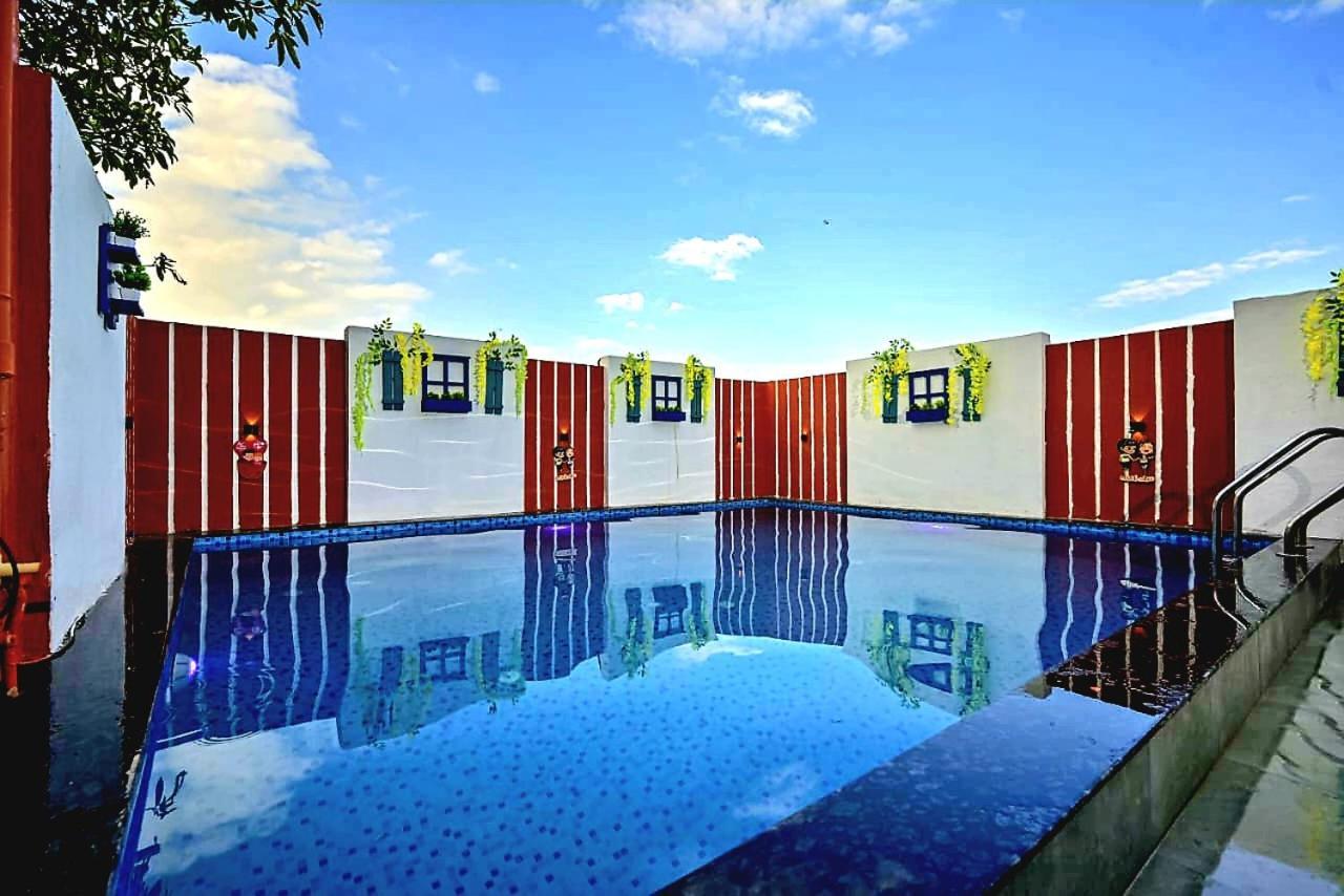 Ll Empyrean Stay Ll Airawat Villa Ll 2Bhk Ll Ac Ll Private Pool Ll Wifi Ll Lonavala Exteriér fotografie