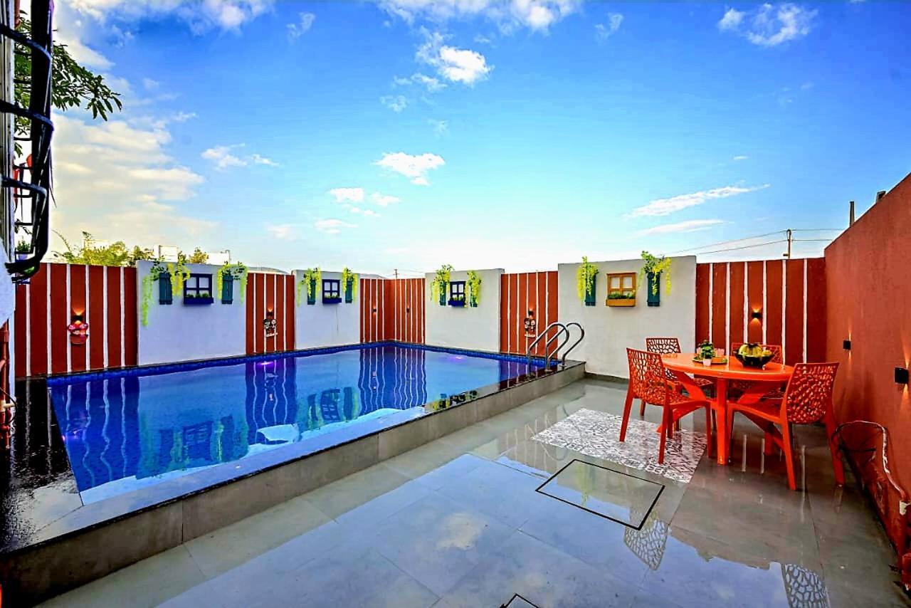 Ll Empyrean Stay Ll Airawat Villa Ll 2Bhk Ll Ac Ll Private Pool Ll Wifi Ll Lonavala Exteriér fotografie